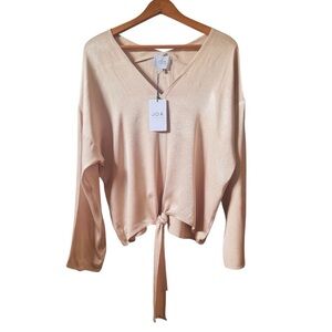 J.O.A. Cream Satin Tie-Front‎ Blouse with V-Neckline Size Medium